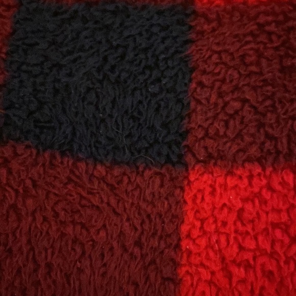 Sherpa pull over - Picture 3 of 3